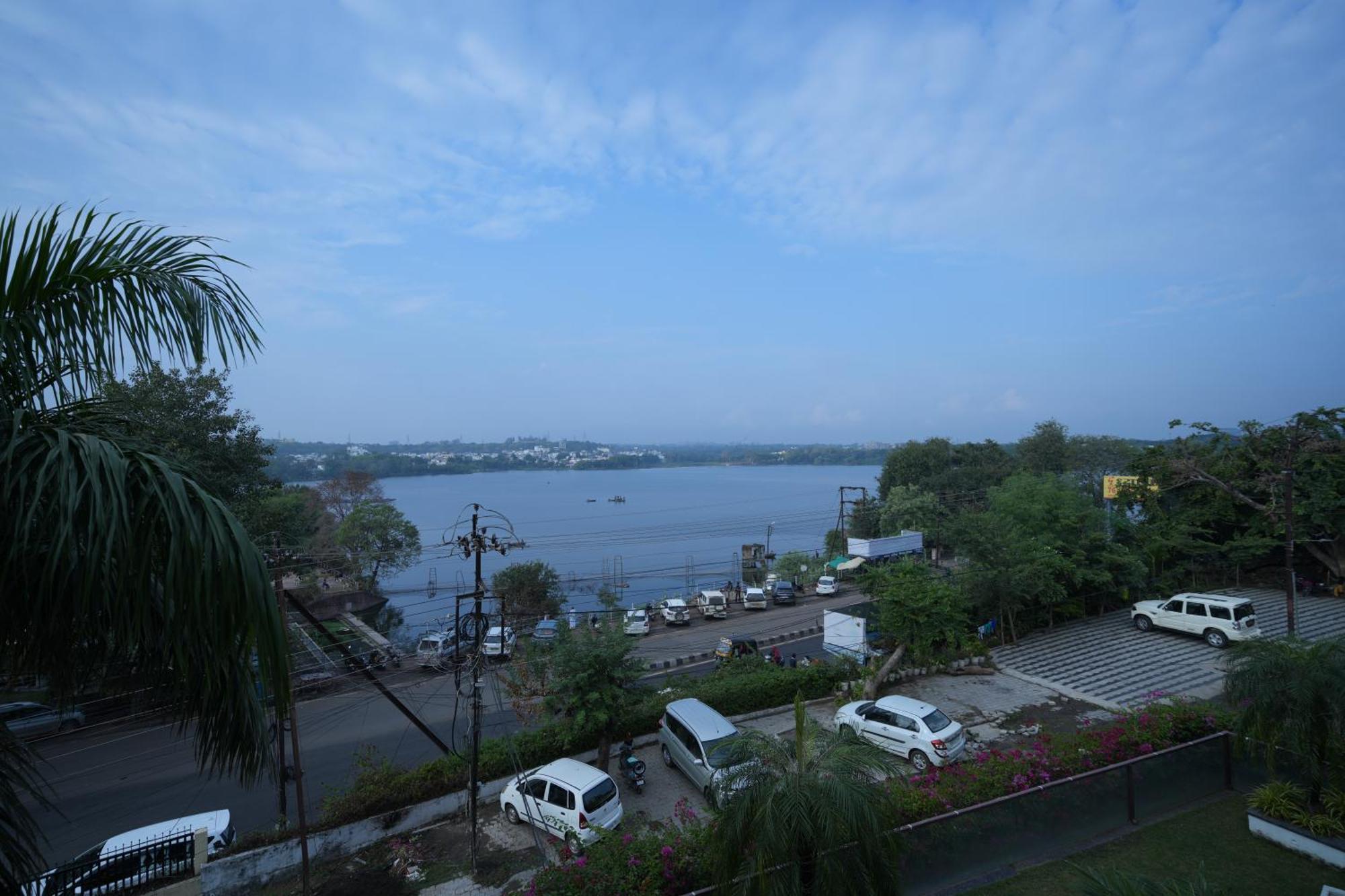 Bhopal Lake Stays Екстериор снимка